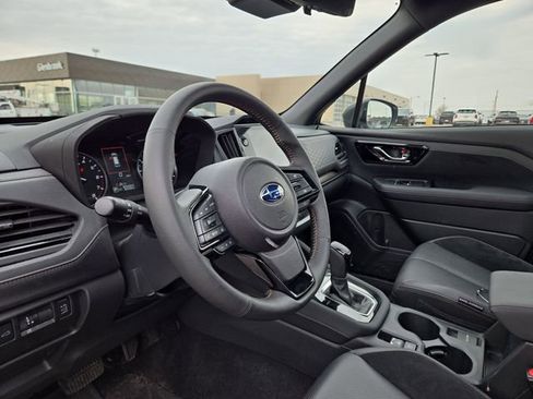 Used 2025 Subaru Forester Touring AWD/4WD image 24