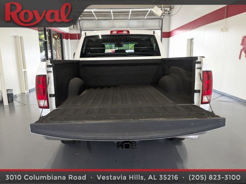 Used 2020 RAM 1500 Tradesman w/ Chrome Appearance Group RWD image 11