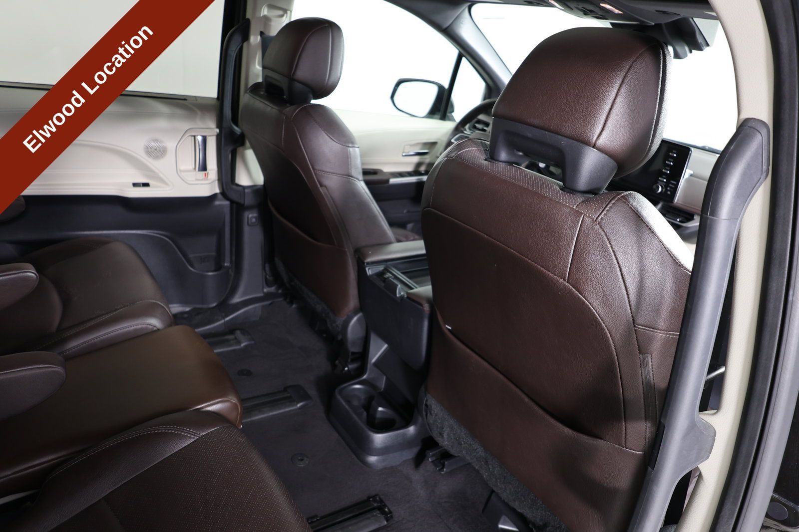 Used 2023 Toyota Sienna Platinum w/ Protection Package (TMS) AWD/4WD image 41