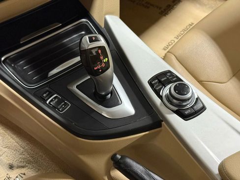 Used 2013 BMW 328i xDrive Sedan image 34