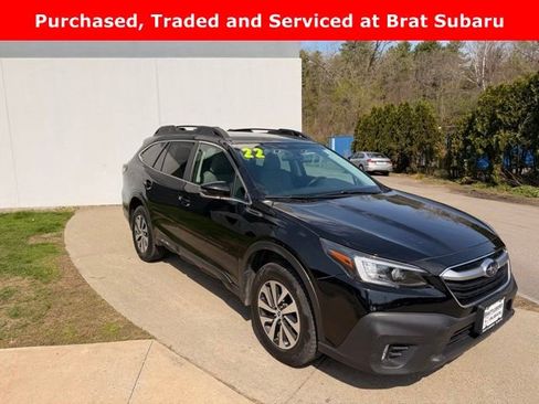 Used 2022 Subaru Outback Premium AWD/4WD image 1