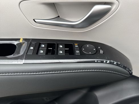 New 2026 Hyundai Tucson Limited image 15