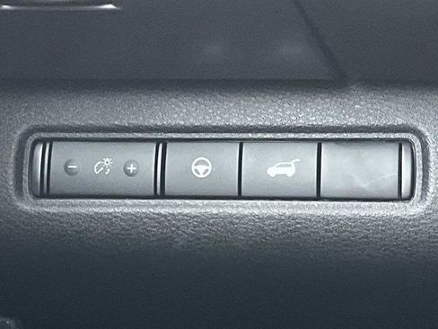 Certified 2025 Nissan Pathfinder SL image 13