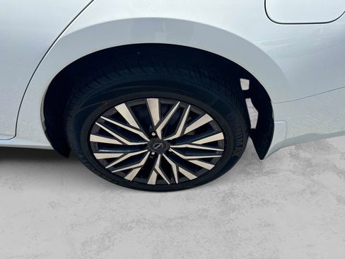 Certified 2023 Nissan Altima 2.5 SV w/ SV Premium Package AWD/4WD image 9