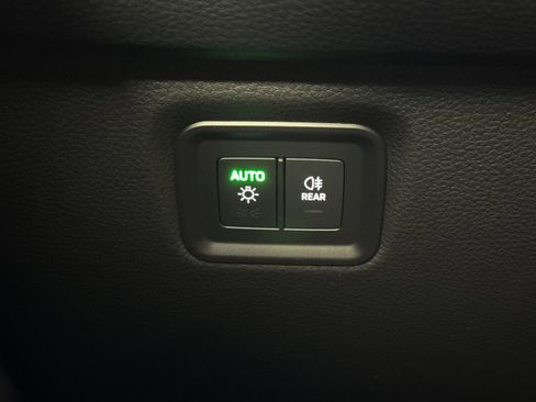 New 2026 Porsche Cayenne AWD/4WD image 32