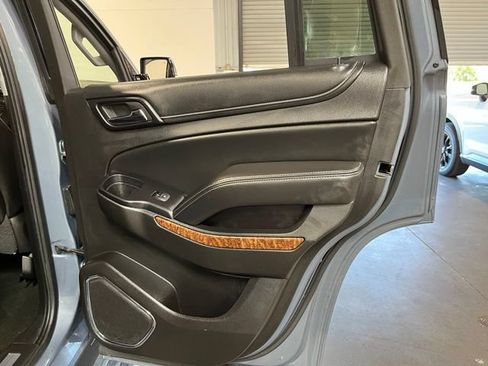 Used 2016 Chevrolet Tahoe LTZ AWD/4WD image 15