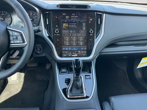 Certified 2025 Subaru Outback Touring XT AWD/4WD image 12