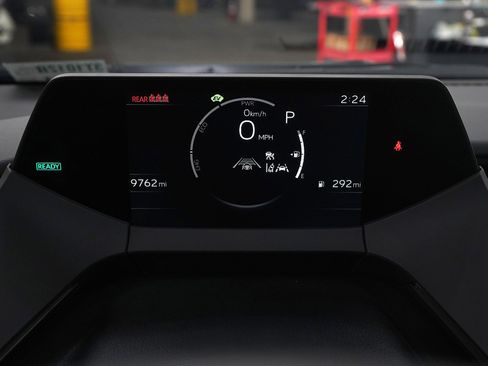 Used 2024 Toyota Prius LE image 24