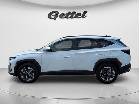 Certified 2025 Hyundai Tucson SEL AWD/4WD image 7