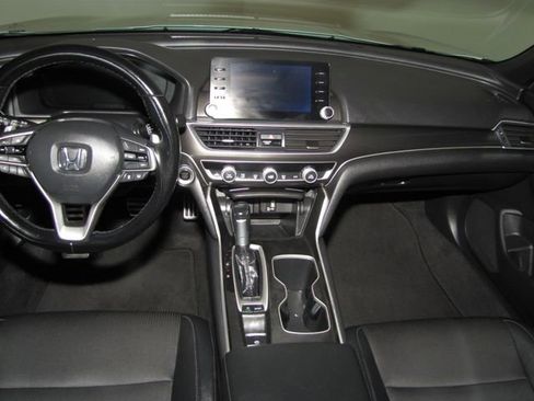 Used 2020 Honda Accord Sport image 14