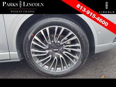 Used 2020 Lincoln Corsair Reserve image 33