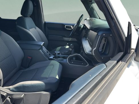 Used 2022 Ford Bronco Outer Banks AWD/4WD image 14
