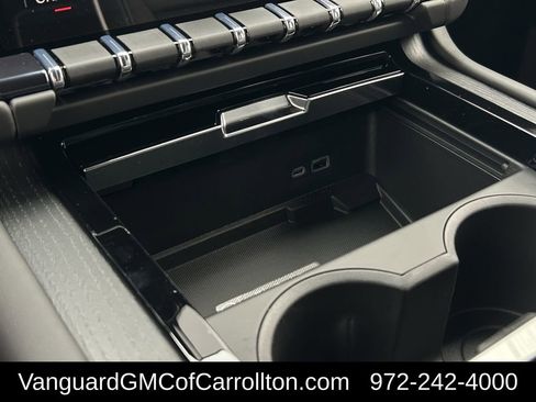 New 2026 GMC Yukon AT4 Ultimate image 18