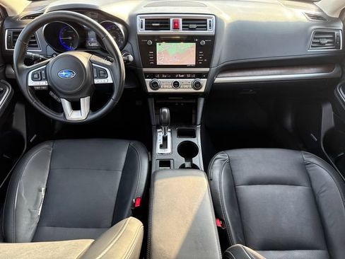 Used 2017 Subaru Outback 3.6R Limited AWD/4WD image 13