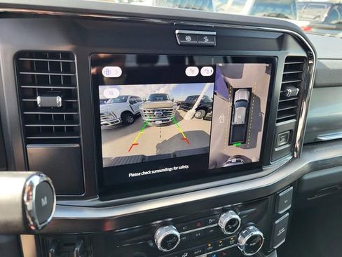 New 2026 Ford F250 Lariat w/ Black Appearance Package image 12