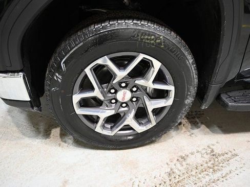 New 2026 GMC Sierra 1500 SLT w/ SLT Premium Plus Package image 31