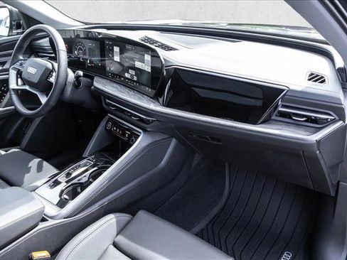 New 2026 Audi Q5 Premium Plus image 24