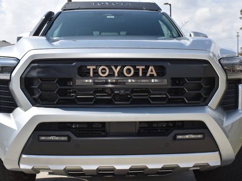 Used 2024 Toyota Tacoma 4x4 Double Cab Hybrid image 82