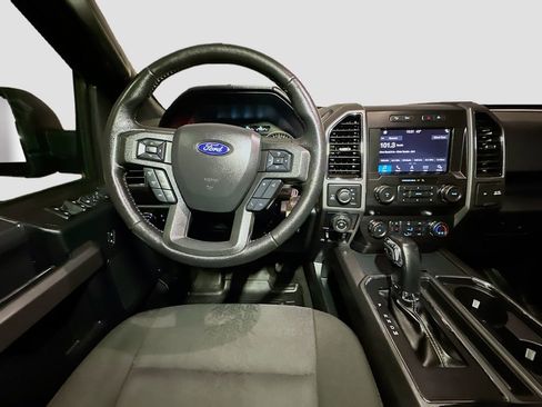 Certified 2019 Ford F150 XLT w/ Equipment Group 302A Luxury image 31