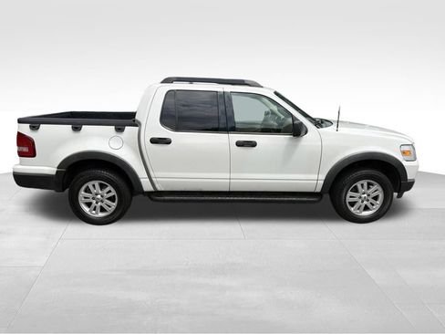 Used 2008 Ford Explorer Sport Trac XLT RWD image 5