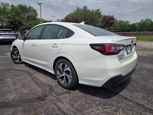 Used 2025 Subaru Legacy Premium AWD/4WD image 12