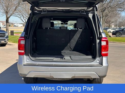 Used 2021 Ford Expedition XLT image 17