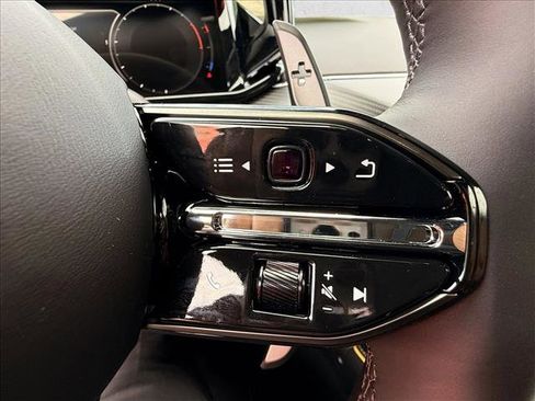 New 2026 Aston Martin V8 Vantage Coupe image 15