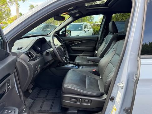 Used 2022 Honda Passport Elite image 11