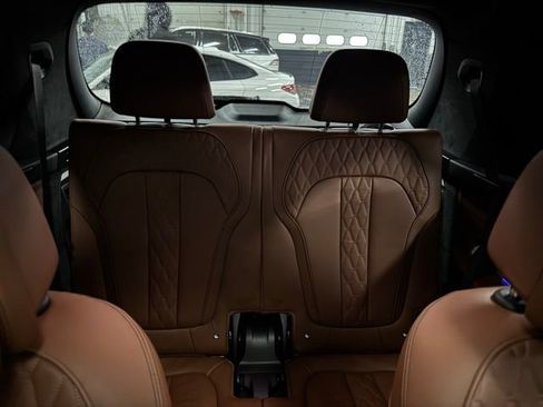 Certified 2024 BMW X7 M60i w/ Executive Package image 24