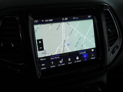 Certified 2019 Jeep Compass Limited w/ Safety & Security Group image 12