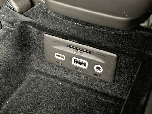 Used 2021 Chevrolet Corvette Stingray Preferred Cpe w/ Battery Protection Package RWD image 21