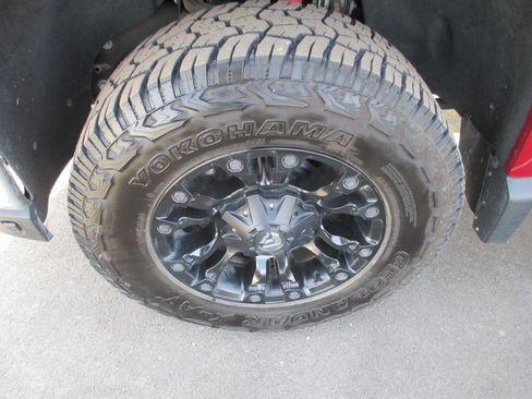 Certified 2022 GMC Sierra 3500 SLE w/ SLE Convenience Package image 14