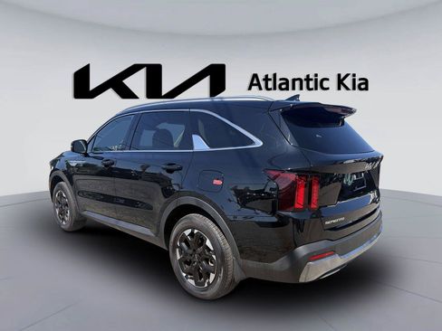 Certified 2026 Kia Sorento S AWD/4WD image 10
