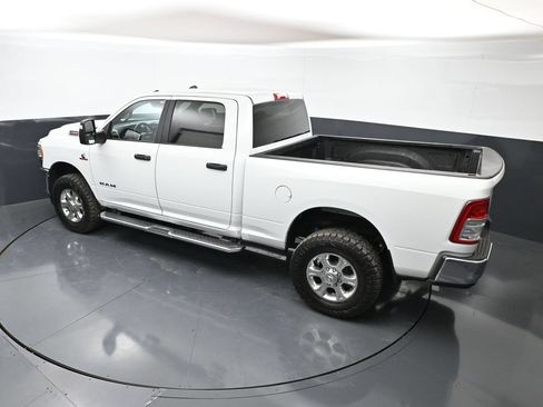 Used 2024 RAM 2500 Big Horn w/ Off Road Package AWD/4WD image 34