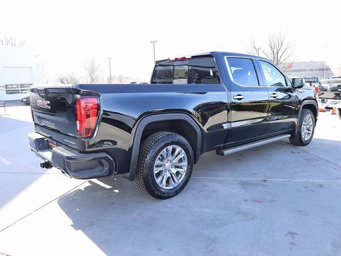 New 2026 GMC Sierra 1500 Denali w/ Technology Package image 6