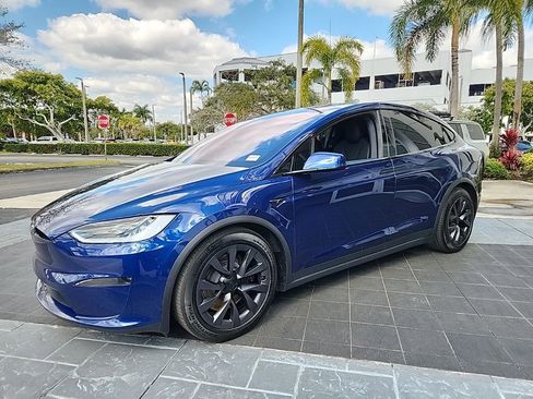 Used 2024 Tesla Model X image 14