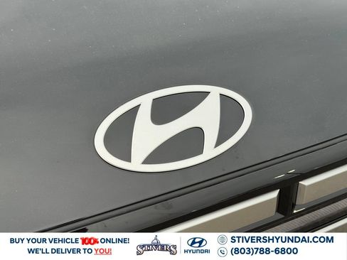Used 2026 Hyundai Santa Fe SE FWD image 7