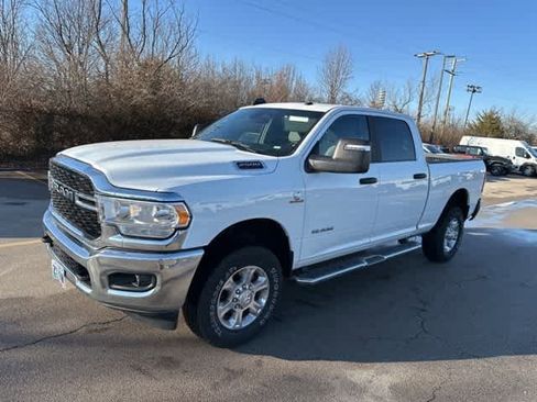 Used 2024 RAM 2500 Big Horn image 13