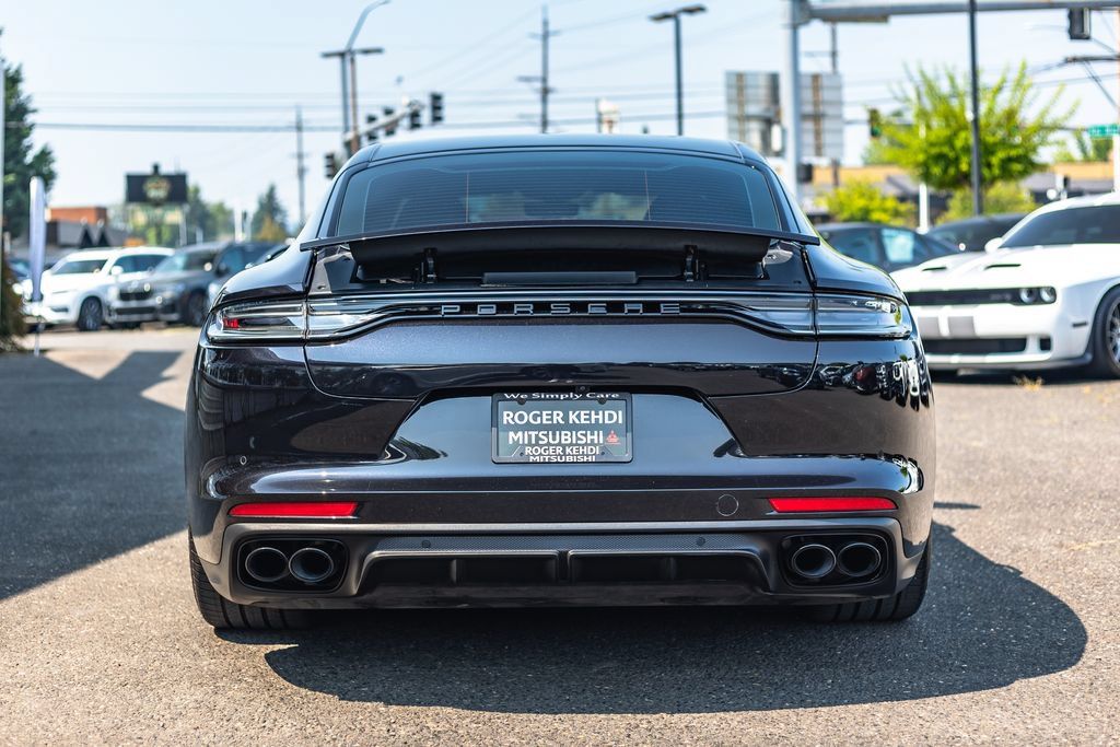 Used 2023 Porsche Panamera 4 Platinum Edition AWD/4WD image 8