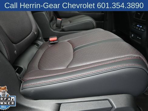 Used 2025 Honda Pilot Black Edition image 23
