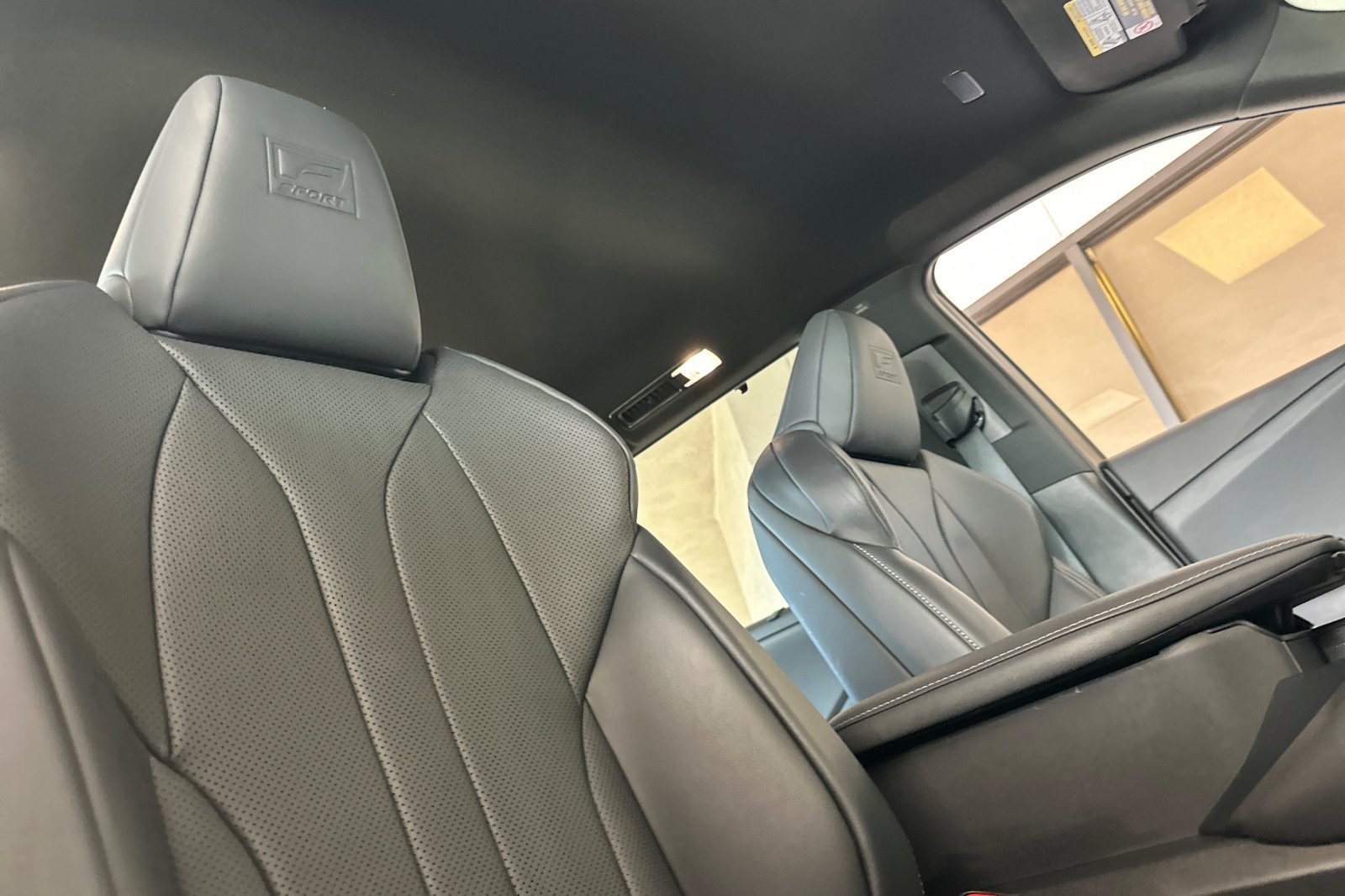 Certified 2026 Lexus TX 500h AWD w/ Technology Package image 15