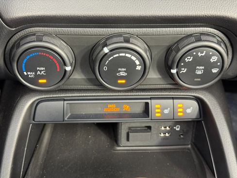 Used 2023 MAZDA MX-5 Miata Club w/ Brembo/BBS Recaro Package image 27