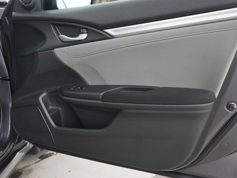 Used 2016 Honda Civic EX-T image 9