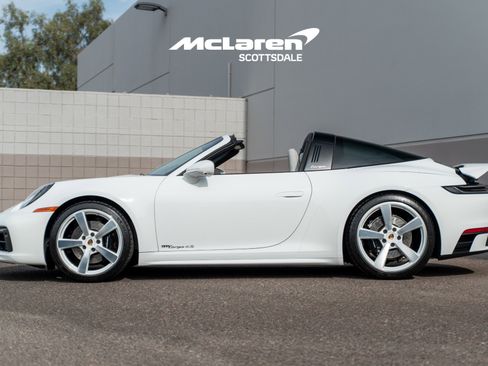 Used 2023 Porsche 911 Targa 4S AWD/4WD image 4
