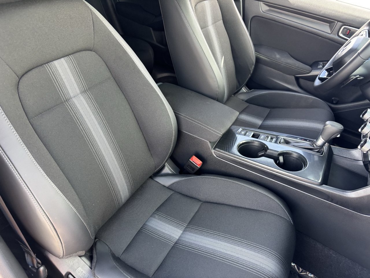 Used 2024 Honda Civic Sport image 8