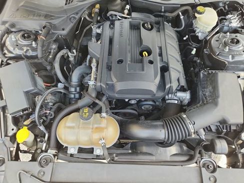 Used 2016 Ford Mustang Coupe RWD image 26