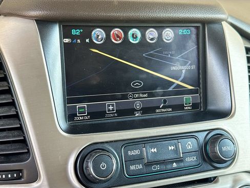Used 2018 GMC Yukon Denali w/ Open Road Package AWD/4WD image 16
