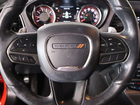 Used 2023 Dodge Challenger R/T RWD image 3