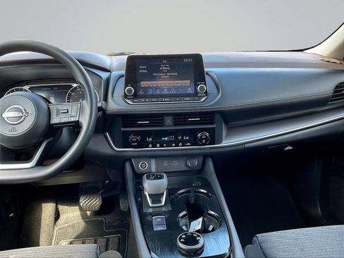 Used 2023 Nissan Rogue SV AWD/4WD image 11