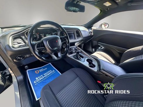 Used 2019 Dodge Challenger SXT w/ Blacktop Package RWD image 30